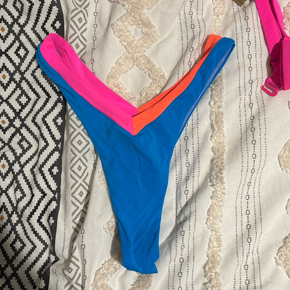 One one swim bottoms